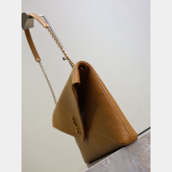 YSL Envelope-style Chain Clutch 841702