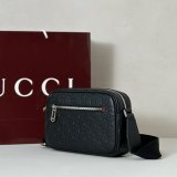 Gucci AAA+ 1:1 850242 Black GG Emblem Small Crossbody Mens Bag