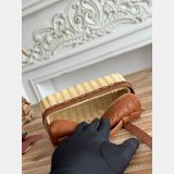 Extra Pocket L19 East West Wicker