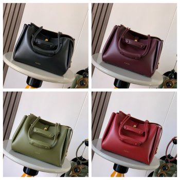 Medium Madrid bag in supple calfskin