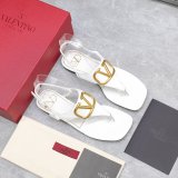 Valentino Garavani VLogo Sandals