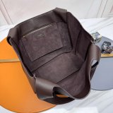 TOP Yves Saint Laurent Le 5 A 7 Bea IN grained leather