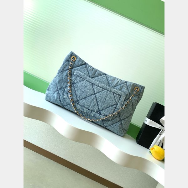 Shop AS5740 Shiny Shopping Replica Designer Handbags