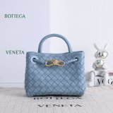 Bottega Veneta leather Mini Andiamo Bag
