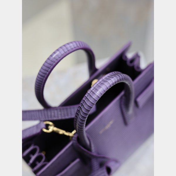 SAINT LAURENT sac de jour Tote Bag 717440