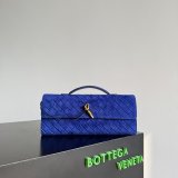 2026 Bottega Veneta Andiamo suede Clutch