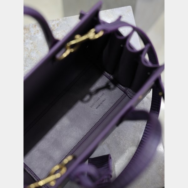 SAINT LAURENT sac de jour Tote Bag 717440