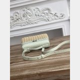 Extra Pocket L19 East West Wicker